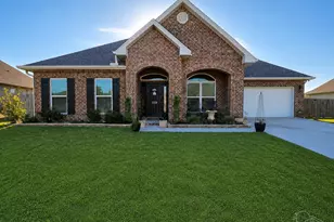1118 Shoal River Dr, Crestview, FL 32539 - Photo 1