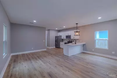 210 E Lakeview Ave, Pensacola, FL 32503 - Photo 8