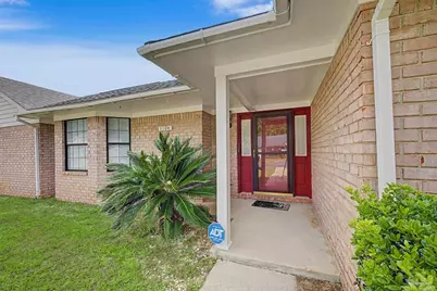 1104 Bremen Ave, Pensacola, FL 32507 - Photo 2