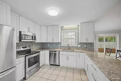 1104 Bremen Ave, Pensacola, FL 32507 - Photo 32
