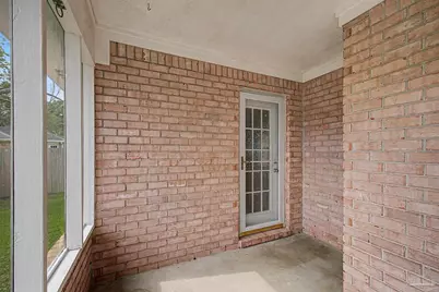 1104 Bremen Ave, Pensacola, FL 32507 - Photo 12