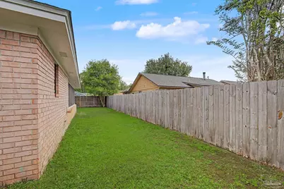 1104 Bremen Ave, Pensacola, FL 32507 - Photo 20
