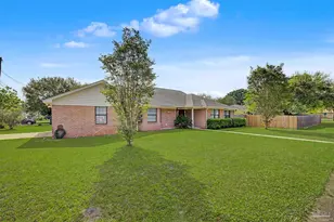 1104 Bremen Ave, Pensacola, FL 32507 - Photo 8