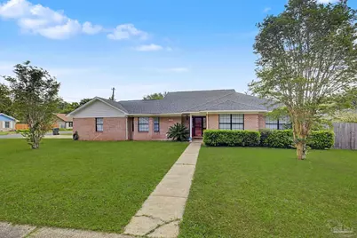 1104 Bremen Ave, Pensacola, FL 32507 - Photo 2