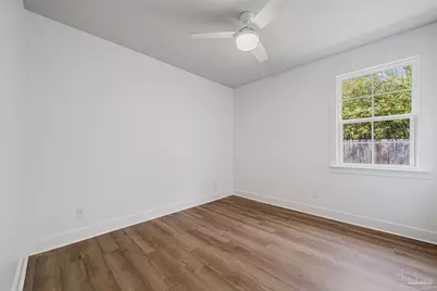 1200 N F St #B, Pensacola, FL 32501 - Photo 12