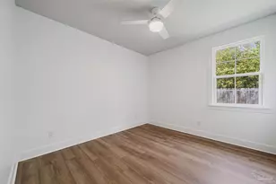 1200 N F St, Pensacola, FL 32501 - Photo 12
