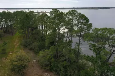 7999 Virginia Ln, Milton, FL 32583 - Photo 2