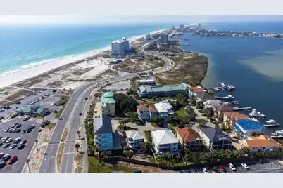1 La Caribe Dr, Pensacola Beach, FL 32561 - Photo 40