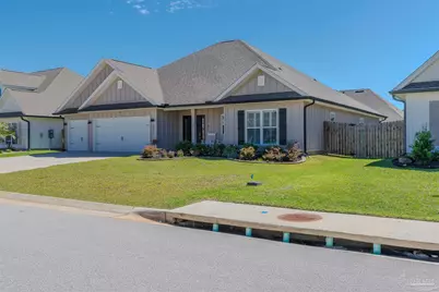 2037 Refuge Cir, Gulf Breeze, FL 32563 - Photo 12