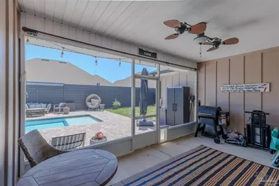 2037 Refuge Cir, Gulf Breeze, FL 32563 - Photo 54
