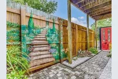 510 W Gregory St, Pensacola, FL 32502 - Photo 4