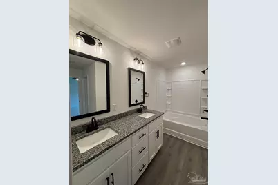 1011 Brimwood Cir #7D, Cantonment, FL 32533 - Photo 10