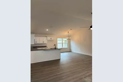 999 Brimwood Cir #10 D, Cantonment, FL 32533 - Photo 6