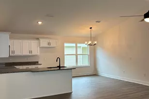 999 Brimwood Cir, Cantonment, FL 32533 - Photo 6