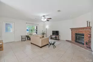 5708 Bentley Cir, Milton, FL 32570 - Photo 8