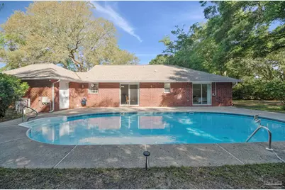 5708 Bentley Cir, Milton, FL 32570 - Photo 34