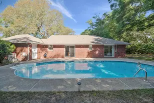 5708 Bentley Cir, Milton, FL 32570 - Photo 34