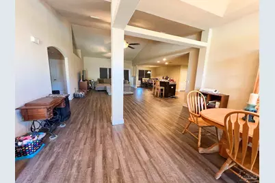 5573 Hannah St, Milton, FL 32570 - Photo 10