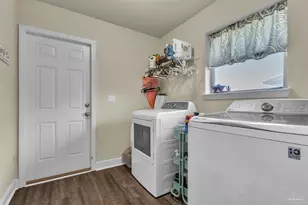 5573 Hannah Street, Milton, FL 32570 - Photo 18