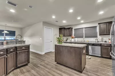 5573 Hannah St, Milton, FL 32570 - Photo 4