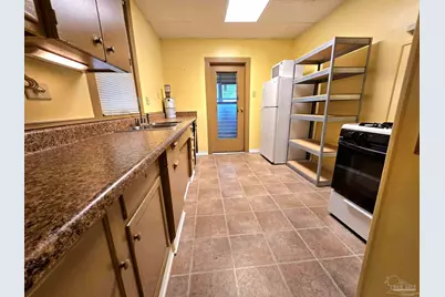 511 E La Rua St, Pensacola, FL 32501 - Photo 8