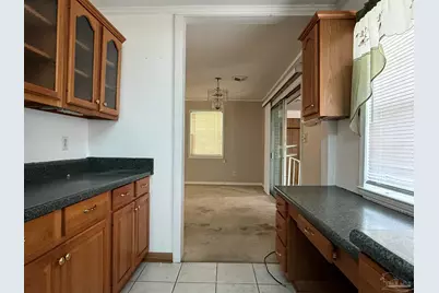 744 Boxwood Dr, Pensacola, FL 32503 - Photo 10