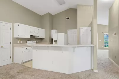 2528 Eclipse Ln, Pensacola, FL 32514 - Photo 10