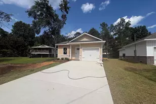 3032 N 11th Ave, Milton, FL 32583 - Photo 14