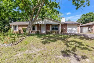 6159 Forest Pines Dr, Pensacola, FL 32526 - Photo 1