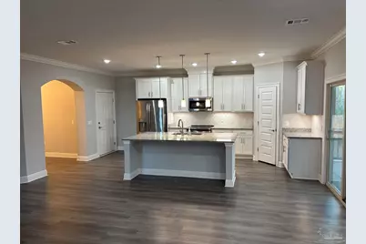 16339 Innerarity Pt Rd, Pensacola, FL 32507 - Photo 6