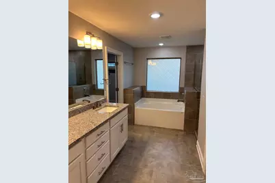 16339 Innerarity Pt Rd, Pensacola, FL 32507 - Photo 12
