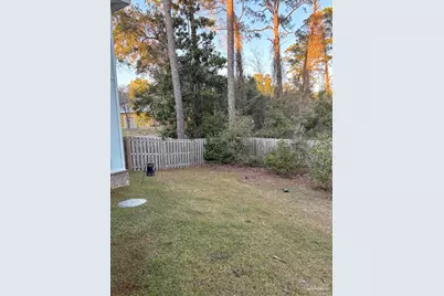 16339 Innerarity Pt Rd, Pensacola, FL 32507 - Photo 22
