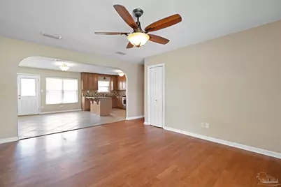 8137 Imperial Dr, Pensacola, FL 32506 - Photo 2