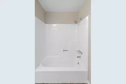 8137 Imperial Dr, Pensacola, FL 32506 - Photo 10