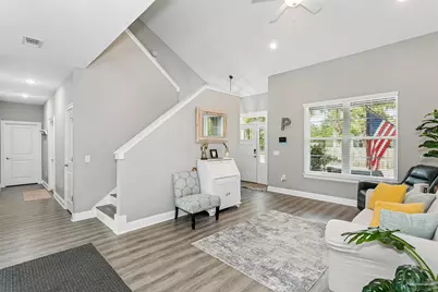 2303 Hadleigh Hills Ct, Navarre, FL 32566 - Photo 6
