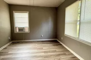 227 Willow St, Pensacola, FL 32506 - Photo 8