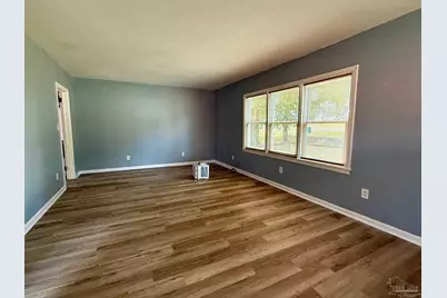 227 Willow St, Pensacola, FL 32506 - Photo 4