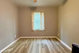 227 Willow St, Pensacola, FL 32506 - Photo 6