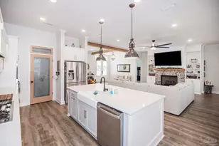 4798 Soundside Dr, Gulf Breeze, FL 32563 - Photo 16