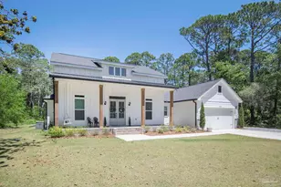 4798 Soundside Dr, Gulf Breeze, FL 32563 - Photo 2