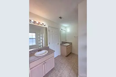 6379 Mers Ln, Pensacola, FL 32526 - Photo 12