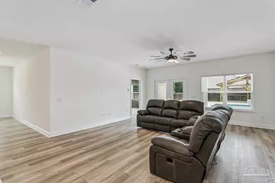6161 Carson Dr, Milton, FL 32570 - Photo 20