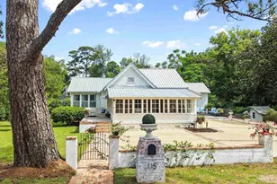 115 North Ave, Fairhope, AL 36532 - Photo 1