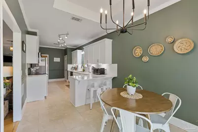 1329 Greenvista Ln, Gulf Breeze, FL 32563 - Photo 10