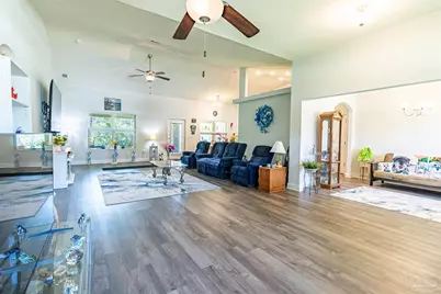 6739 Indian St, Navarre, FL 32566 - Photo 14