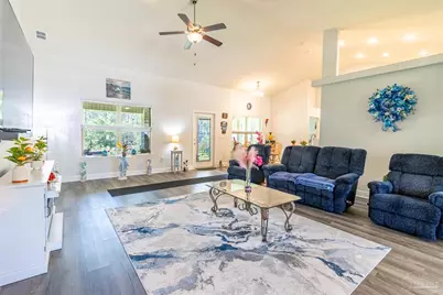 6739 Indian St, Navarre, FL 32566 - Photo 4