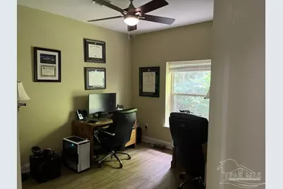 11 Highpoint Dr, Gulf Breeze, FL 32561 - Photo 18