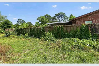 420 Chanterelle Dr, Pensacola, FL 32506 - Photo 26