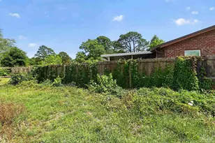 420 Chanterelle Dr, Pensacola, FL 32506 - Photo 26