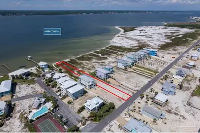 7702 White Sands Blvd, Navarre, FL 32566 - Photo 2